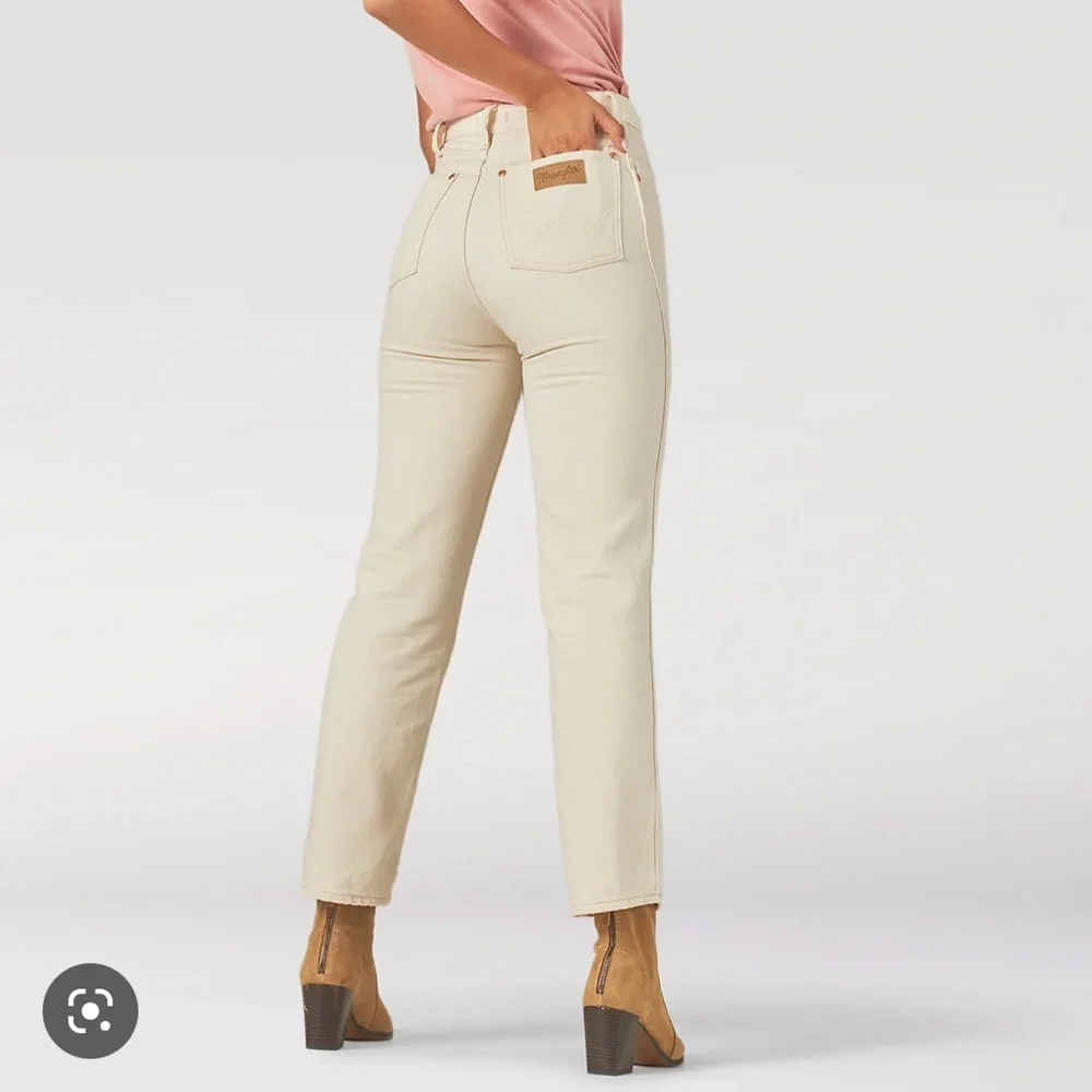 COPY - Vintage Wrangler Wild West 603 High Rise wide leg jeans. Coolest jeans e… - Picture 2 of 8